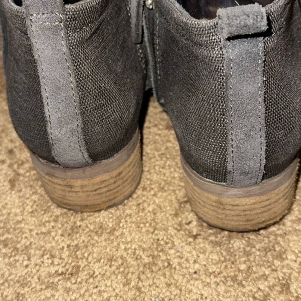 Toms Grey Suede Booties 9 side‎ zip